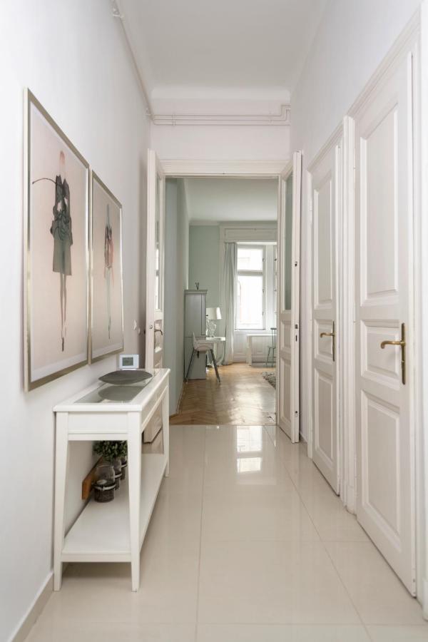 Jettsetter Luxury Apartment By Andrassy Ave & Opera Budapešť Exteriér fotografie